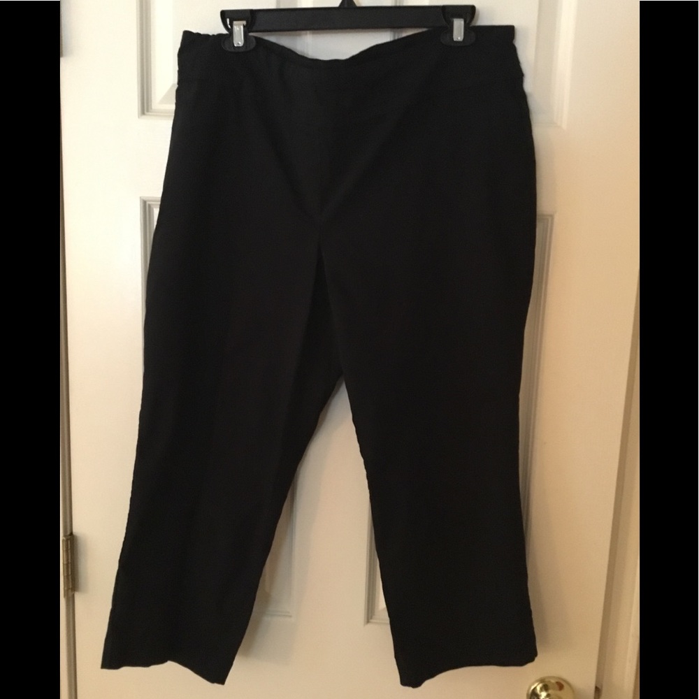 Crop pull on pants